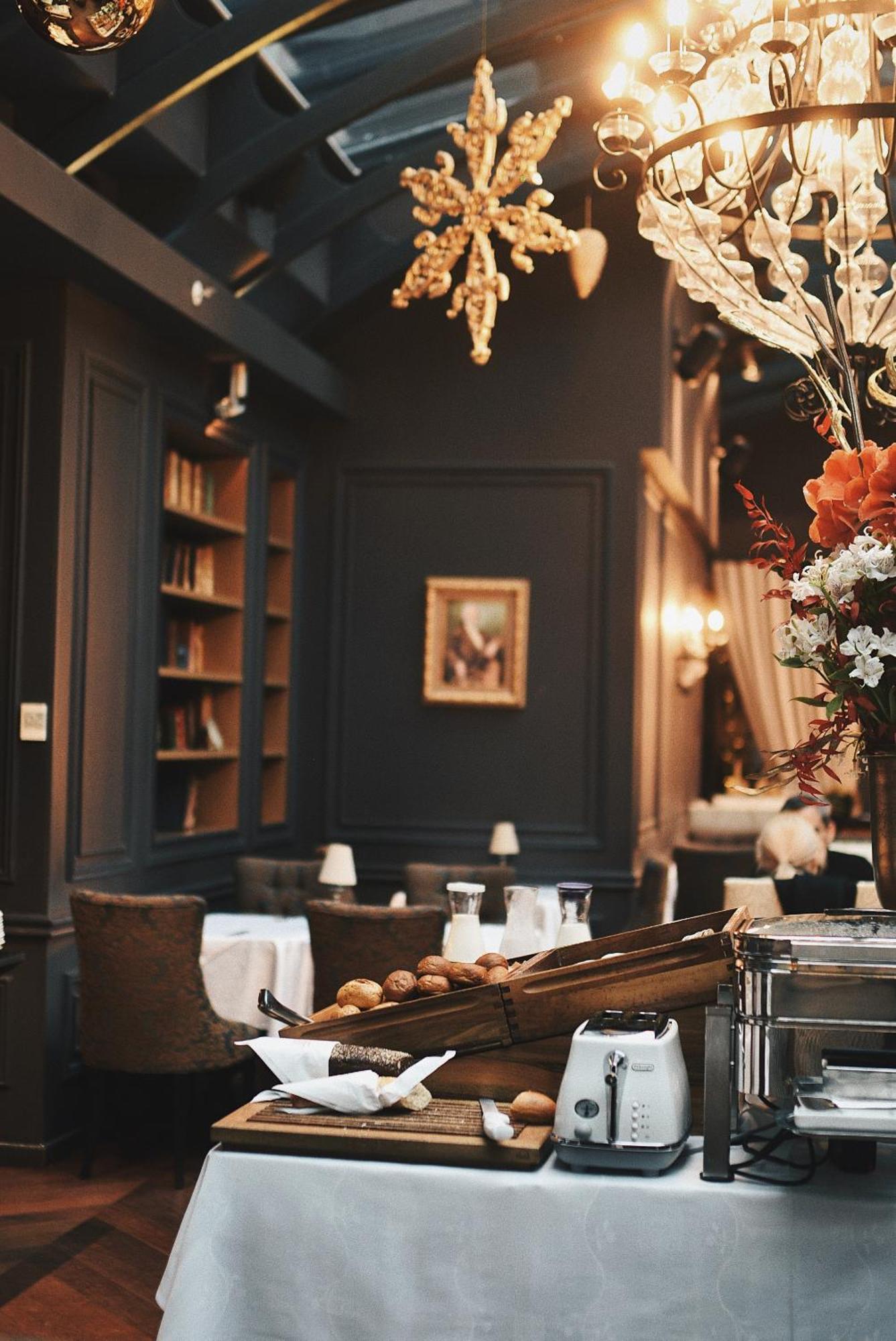 Hotel Telegraaf, Autograph Collection Talin Exterior foto Interior of the restaurant
